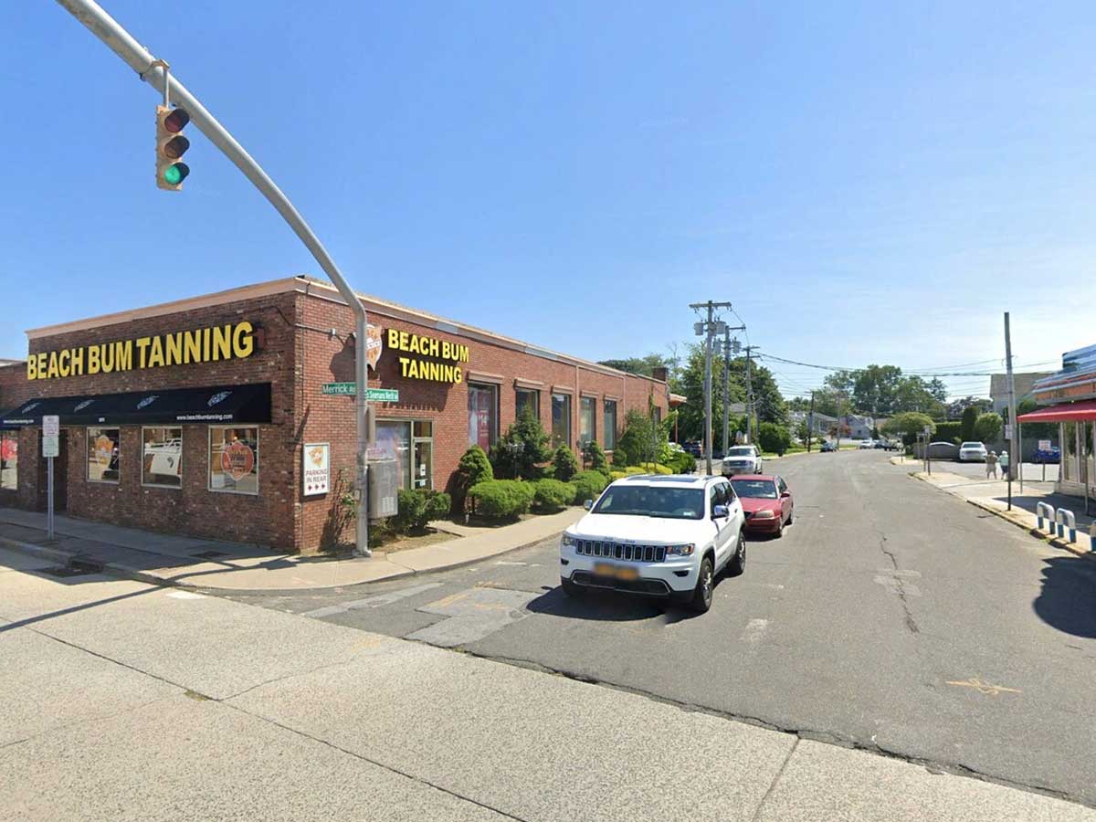 Beach-Bum-Tanning-Prices,-Opening-Hour,-Coupons-&-Many-More